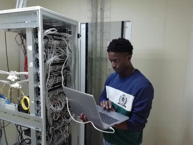 Shared vs VPS Hosting in Kenya: Pros, Cons And When to Upgrade